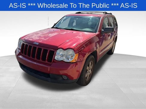 Used 2010 Jeep Grand Cherokee Laredo AWD/4WD image 3