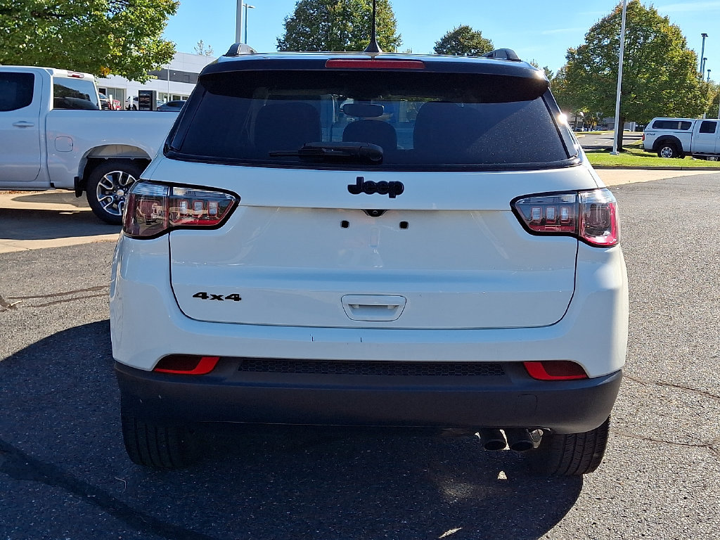 Used 2020 Jeep Compass Latitude AWD/4WD image 8