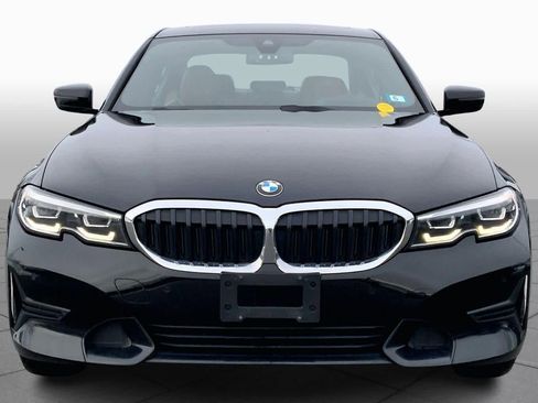 Used 2022 BMW 330i xDrive Sedan w/ Premium Package image 3