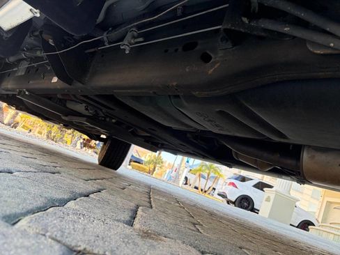 Used 2005 Chevrolet Avalanche 2500 w/ Preferred Equipment Group image 56