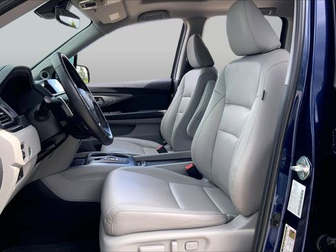 Used 2023 Honda Ridgeline RTL-E image 8