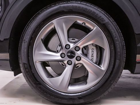 Certified 2026 Genesis GV70 2.5T Advanced AWD/4WD image 26