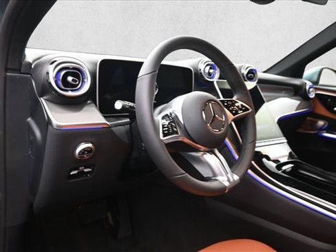 New 2026 Mercedes-Benz GLC 300 4MATIC image 11