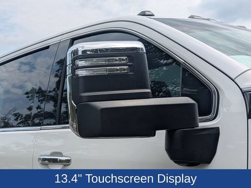 Used 2025 GMC Sierra 2500 Denali Ultimate AWD/4WD image 13