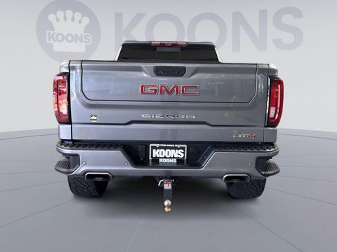 Used 2022 GMC Sierra 1500 AT4 w/ AT4 Premium Package AWD/4WD image 5
