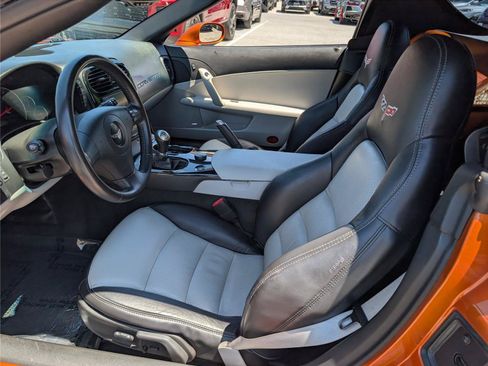 Used 2008 Chevrolet Corvette Convertible w/ Preferred Equipment Group RWD image 12