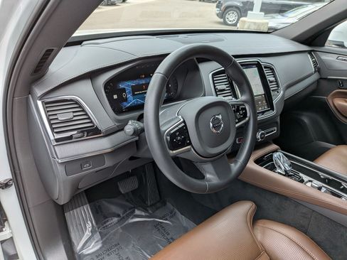 Used 2023 Volvo XC90 B6 Ultimate AWD/4WD image 14