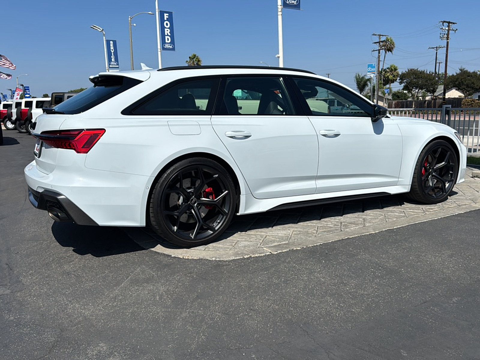 Used 2025 Audi RS 6 performance AWD/4WD image 2