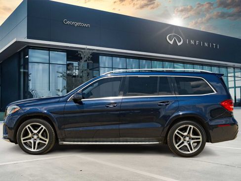 Used 2017 Mercedes-Benz GLS 550 4MATIC image 7