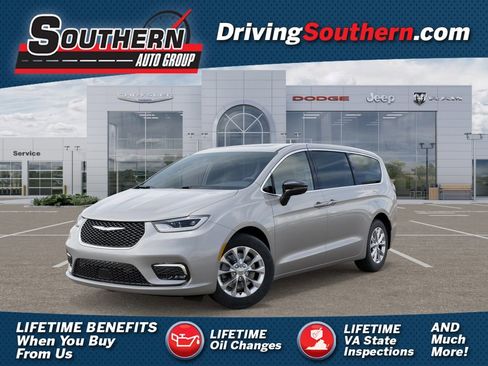 New 2026 Chrysler Pacifica Select image 1