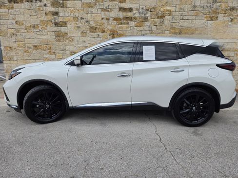 Used 2022 Nissan Murano Platinum w/ Cargo Package FWD image 1