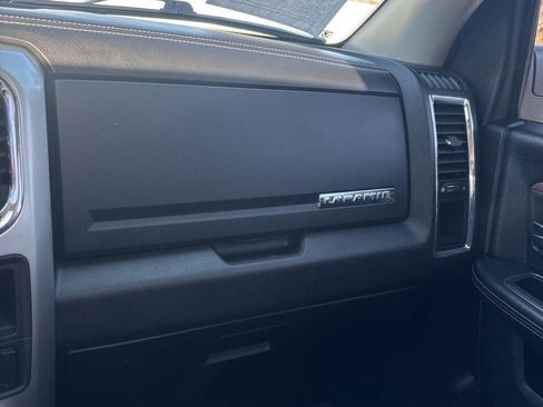 Used 2018 RAM 1500 Laramie w/ Convenience Group image 13