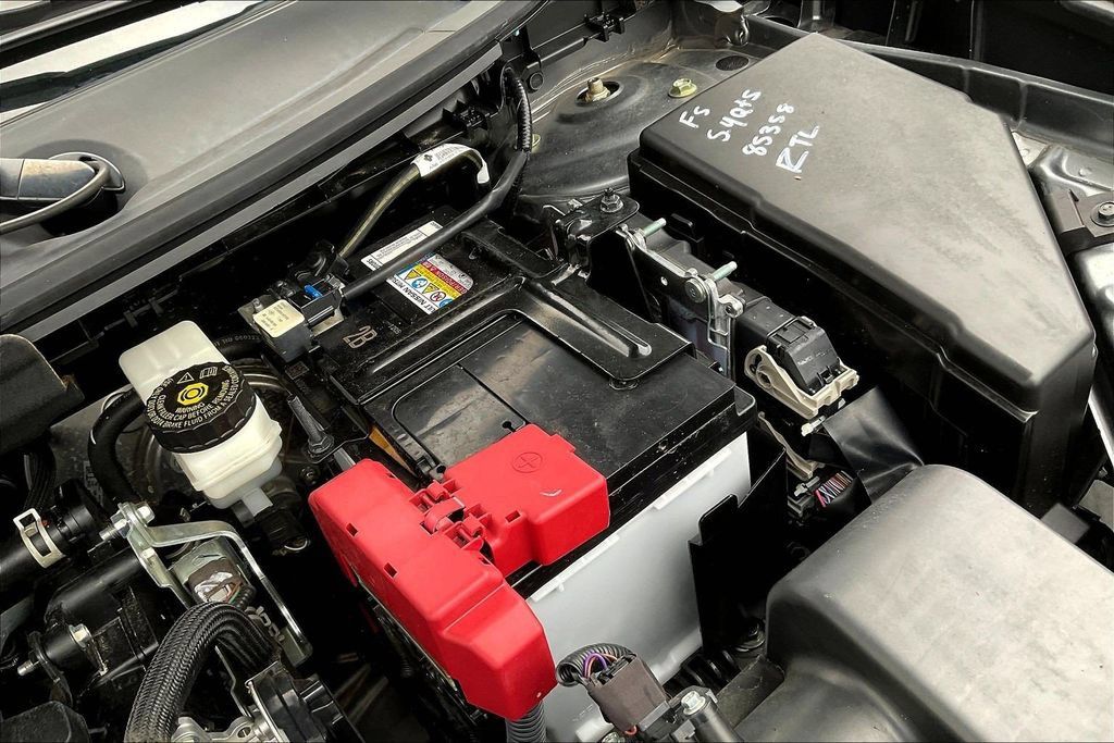 Used 2023 Nissan Rogue Platinum FWD image 31