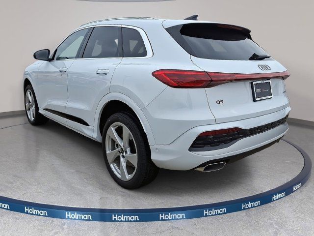 Used 2025 Audi Q5 Premium Plus w/ Premium Plus AWD/4WD image 2