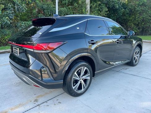 Certified 2025 Lexus RX 350 Premium w/ Accessory Package (Z1) image 7