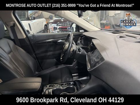 Used 2021 Buick Envision Essence w/ Technology Package I image 2