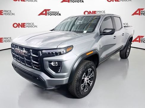 Used 2024 GMC Canyon AT4 w/ Technology Package AWD/4WD image 3