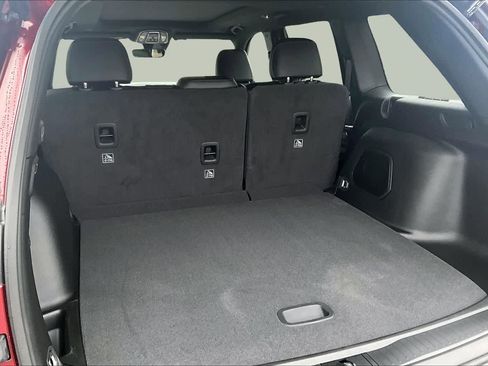 New 2026 Jeep Grand Cherokee Limited image 19