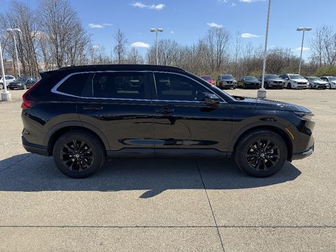 Used 2023 Honda CR-V Sport image 3