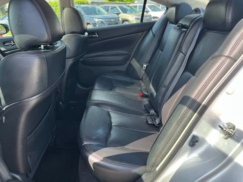 Used 2014 Nissan Maxima 3.5 SV w/ SV Value Package FWD image 12