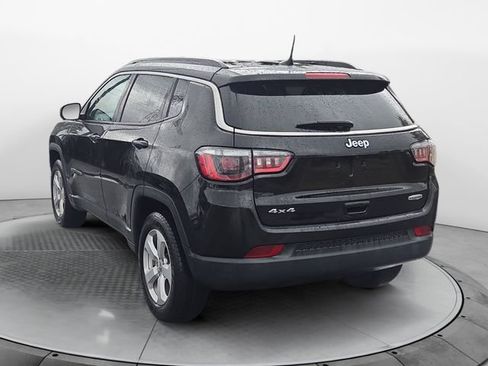 Used 2021 Jeep Compass Latitude AWD/4WD image 3