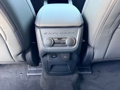 New 2026 Ford Explorer Active w/ Active Comfort Package RWD image 11
