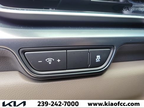 New 2026 Kia Carnival LX FWD image 24