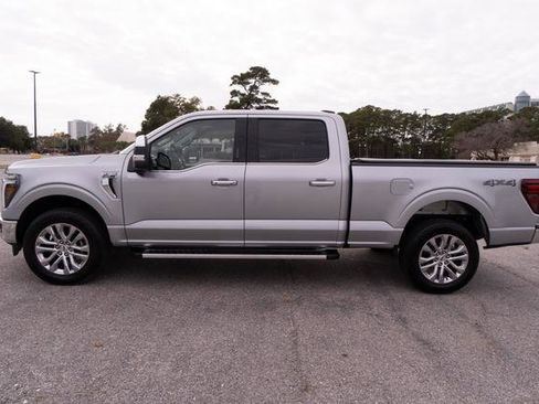 Used 2024 Ford F150 Lariat w/ Tow/Haul Package image 6