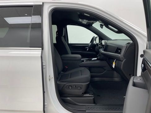 New 2026 Chevrolet Tahoe LS image 14