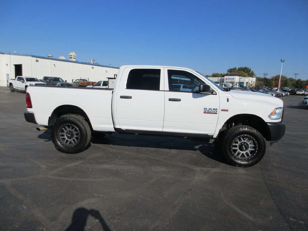 Used 2017 RAM 2500 Tradesman w/ Popular Equipment Group AWD/4WD image 4