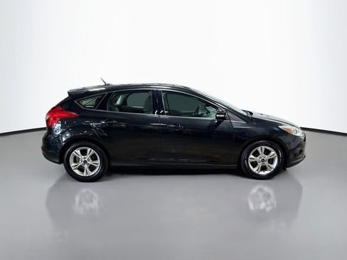 Used 2014 Ford Focus SE FWD image 5
