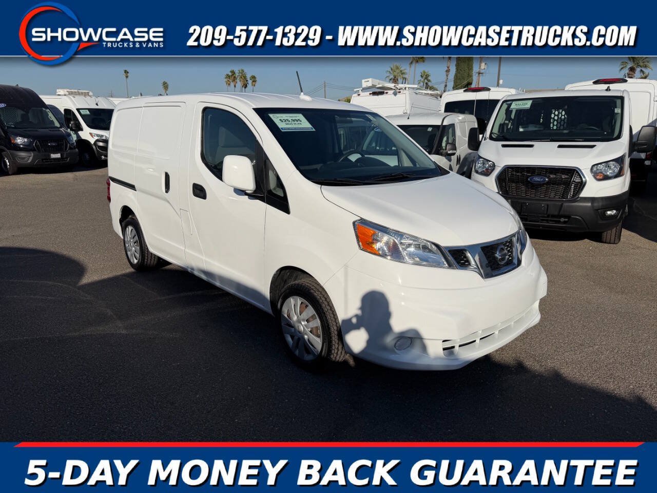 Used 2020 Nissan NV200 SV FWD image 1