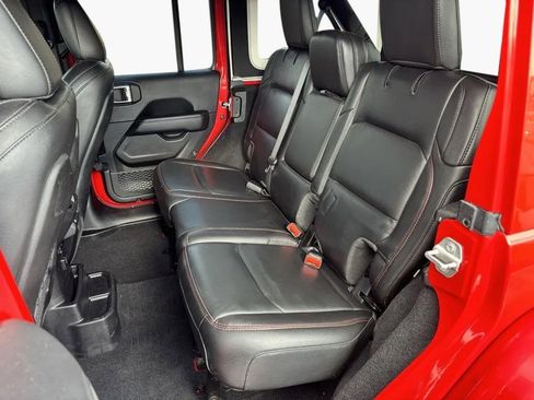 Used 2020 Jeep Wrangler Unlimited Rubicon w/ Dual Top Group image 25