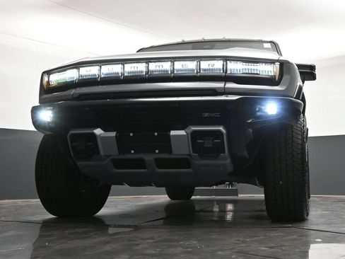 Certified 2026 GMC Hummer EV SUV AWD/4WD image 31