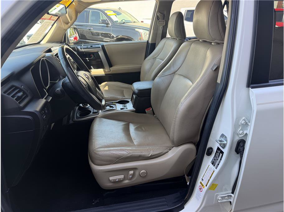 Used 2012 Toyota 4Runner Limited AWD/4WD image 7