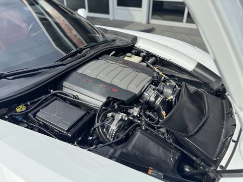 Used 2014 Chevrolet Corvette Stingray Coupe RWD image 39
