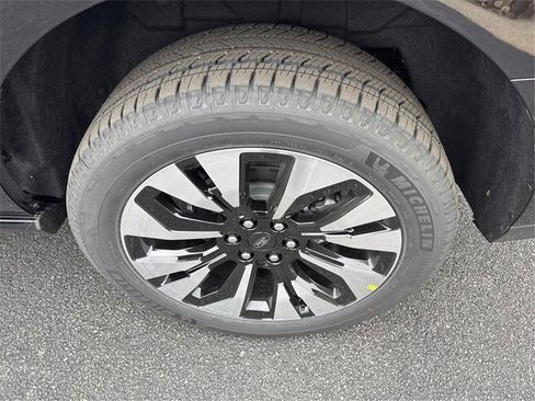 New 2025 Ford Expedition Max Platinum w/ Platinum Ultimate Package image 14