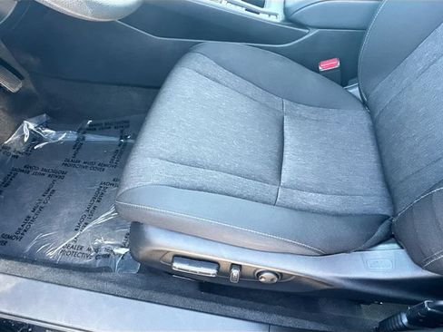 Certified 2025 Honda Accord SE image 22