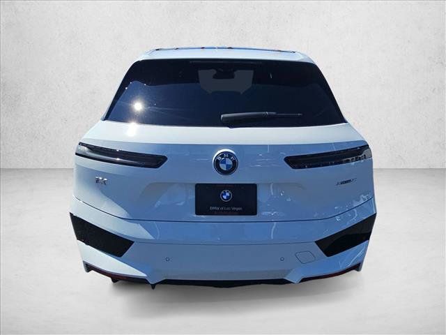 Certified 2024 BMW iX xDrive50 w/ Sport Package AWD/4WD image 7