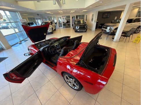 Used 2005 Chevrolet Corvette Convertible w/ Preferred Equipment Group RWD image 39