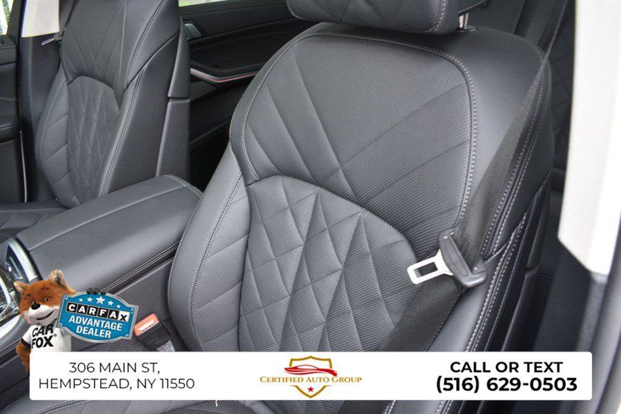 Used 2026 BMW X7 xDrive40i AWD/4WD image 10