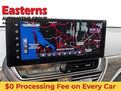 Used 2023 Nissan Altima 2.5 SV w/ SV Premium Package FWD image 19