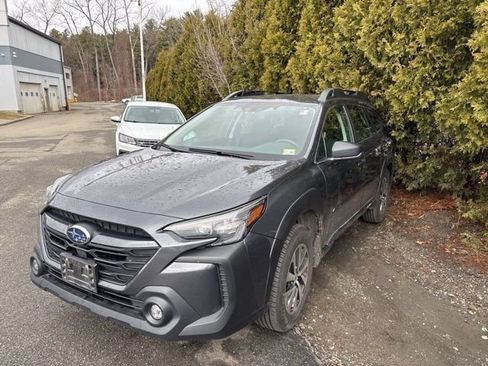 Certified 2023 Subaru Outback 2.5i image 1