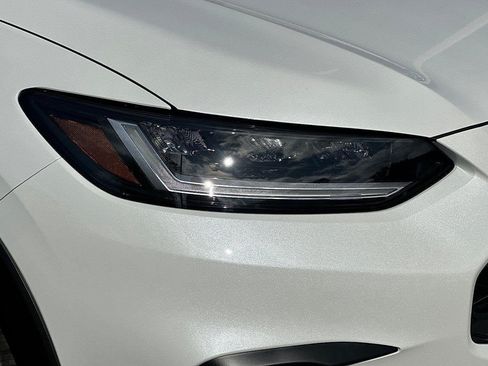New 2027 Honda HR-V LX image 17