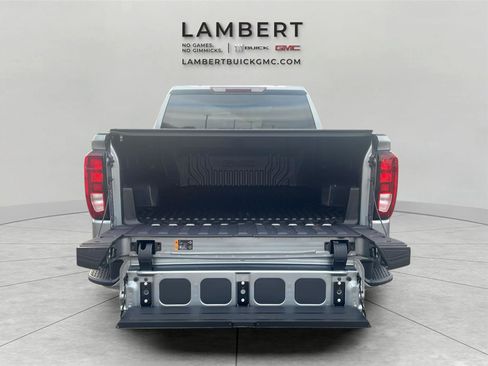 New 2026 GMC Sierra 1500 Elevation image 18