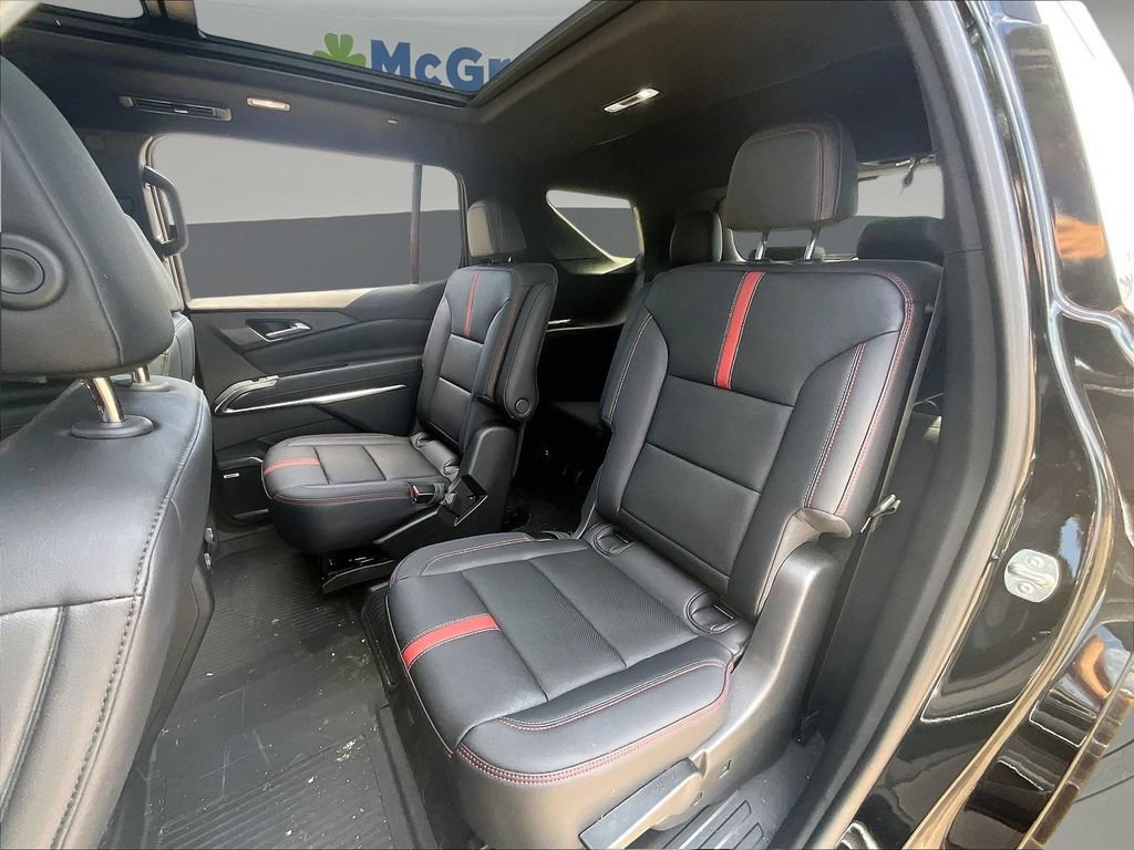 Used 2026 Chevrolet Traverse RS w/ LPO, Floor Liner Package AWD/4WD image 26