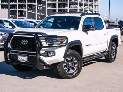 Certified 2022 Toyota Tacoma TRD Off-Road w/ Technology Package