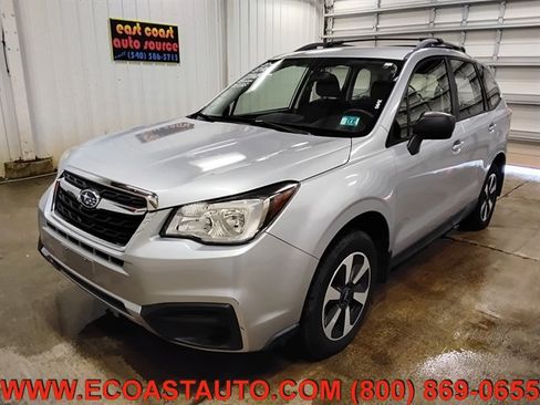 Used 2017 Subaru Forester 2.5i w/ Alloy Wheel Package image 4