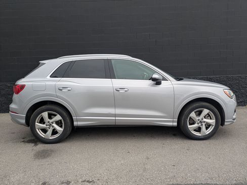 Used 2021 Audi Q3 2.0T Premium image 4