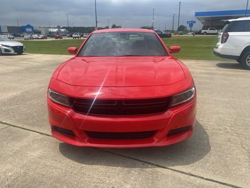 Used 2022 Dodge Charger SXT w/ Leather Interior Group image 9